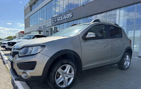 Renault Sandero II рестайлинг, 2016 год, 922 200 рублей, 3 фотография