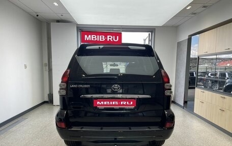 Toyota Land Cruiser Prado 120 рестайлинг, 2006 год, 2 130 000 рублей, 5 фотография