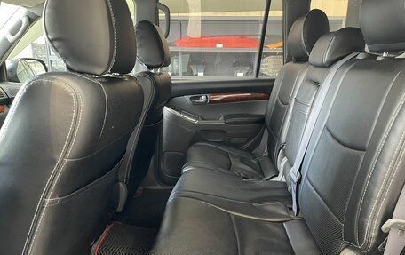 Toyota Land Cruiser Prado 120 рестайлинг, 2006 год, 2 130 000 рублей, 9 фотография