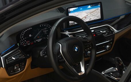 BMW 5 серия, 2021 год, 4 510 000 рублей, 32 фотография