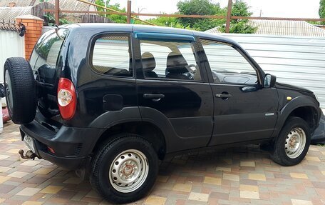 Chevrolet Niva I рестайлинг, 2010 год, 375 000 рублей, 7 фотография