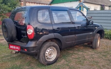 Chevrolet Niva I рестайлинг, 2010 год, 375 000 рублей, 6 фотография
