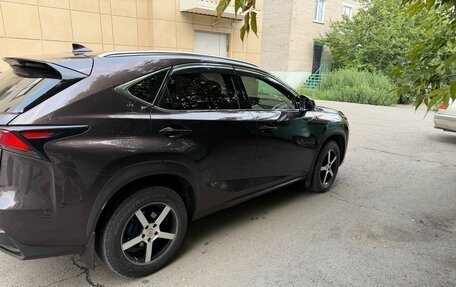 Lexus NX I, 2015 год, 2 490 000 рублей, 3 фотография