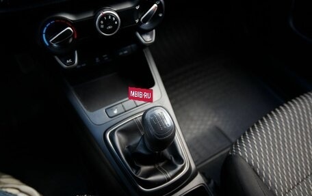KIA Rio IV, 2018 год, 1 350 000 рублей, 14 фотография