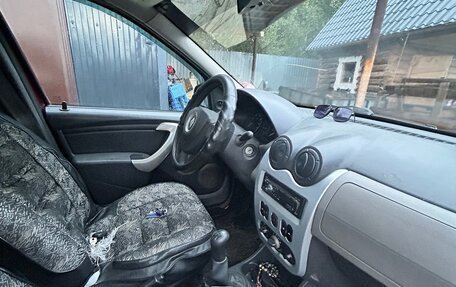 Renault Logan I, 2010 год, 370 000 рублей, 3 фотография