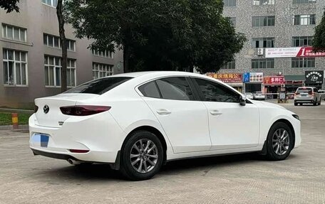 Mazda 3, 2021 год, 1 100 300 рублей, 3 фотография