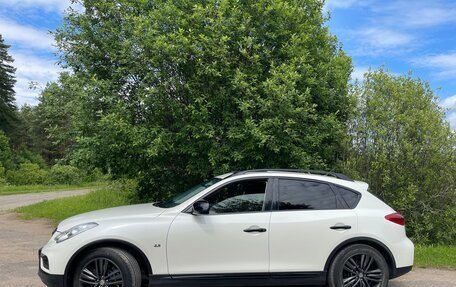 Infiniti QX50 I рестайлинг, 2016 год, 2 100 000 рублей, 3 фотография