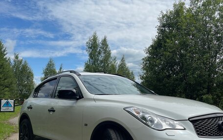 Infiniti QX50 I рестайлинг, 2016 год, 2 100 000 рублей, 6 фотография