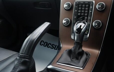 Volvo V40 II рестайлинг, 2019 год, 873 911 рублей, 9 фотография