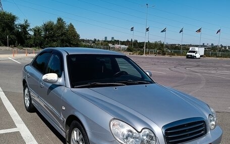 Hyundai Sonata IV рестайлинг, 2006 год, 400 000 рублей, 3 фотография