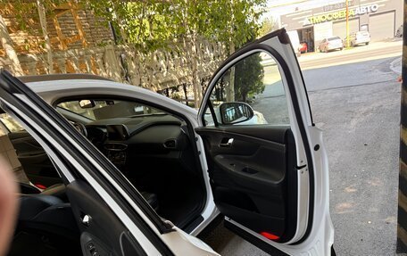 Hyundai Santa Fe IV, 2018 год, 2 800 000 рублей, 24 фотография