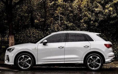 Audi Q3, 2022 год, 2 600 000 рублей, 3 фотография