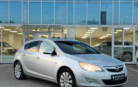 Opel Astra J, 2011 год, 730 000 рублей, 2 фотография