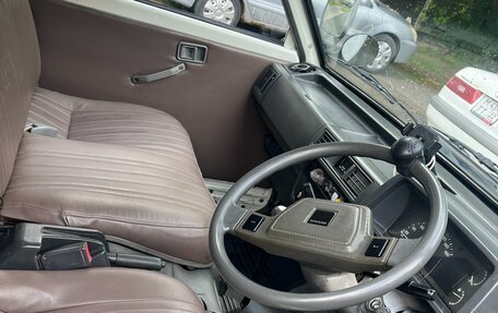 Nissan Vanette III, 1995 год, 900 000 рублей, 19 фотография
