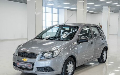 Chevrolet Aveo III, 2010 год, 335 000 рублей, 2 фотография