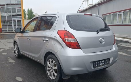 Hyundai i20 IB рестайлинг, 2010 год, 660 000 рублей, 4 фотография