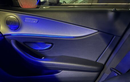 Mercedes-Benz E-Класс, 2021 год, 3 300 000 рублей, 12 фотография