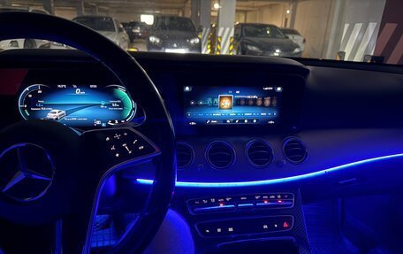 Mercedes-Benz E-Класс, 2021 год, 3 300 000 рублей, 14 фотография