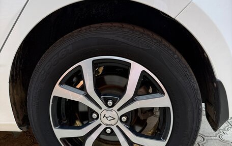 Hyundai Solaris II рестайлинг, 2015 год, 1 300 000 рублей, 29 фотография