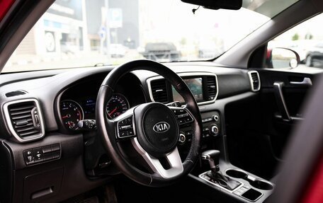 KIA Sportage IV рестайлинг, 2020 год, 2 600 000 рублей, 5 фотография