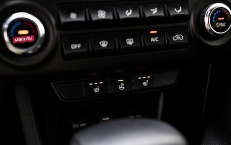KIA Sportage IV рестайлинг, 2020 год, 2 600 000 рублей, 15 фотография