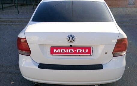 Volkswagen Polo VI (EU Market), 2012 год, 550 000 рублей, 2 фотография