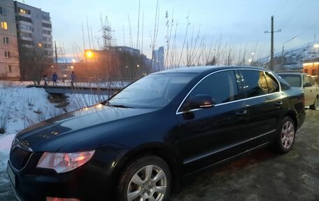 Skoda Superb III рестайлинг, 2008 год, 750 000 рублей, 2 фотография