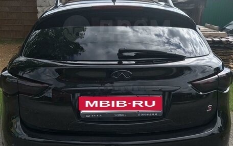 Infiniti FX II, 2011 год, 1 850 000 рублей, 3 фотография