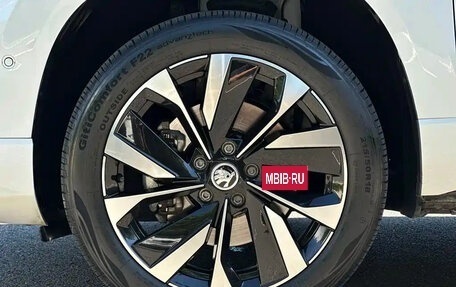 Skoda Karoq I, 2022 год, 2 100 000 рублей, 15 фотография