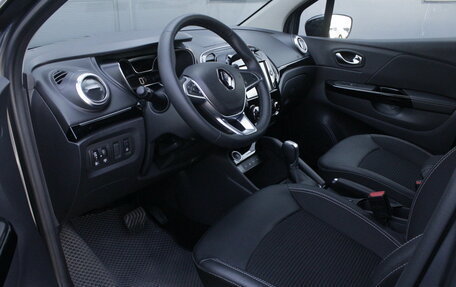 Renault Kaptur I рестайлинг, 2021 год, 1 850 000 рублей, 6 фотография