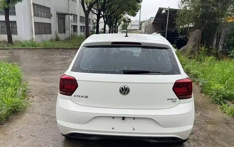 Volkswagen Polo, 2021 год, 943 000 рублей, 2 фотография