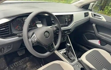 Volkswagen Polo, 2021 год, 943 000 рублей, 6 фотография