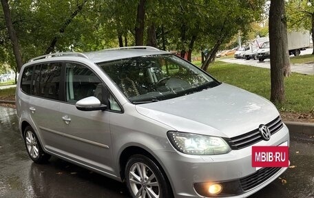Volkswagen Touran III, 2013 год, 1 250 000 рублей, 3 фотография