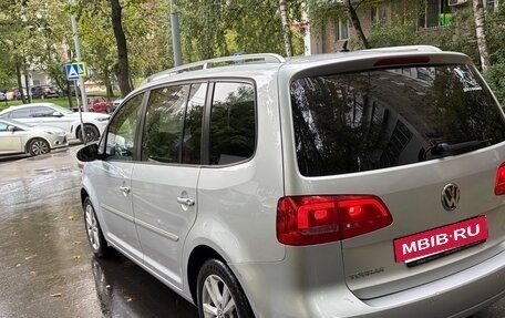 Volkswagen Touran III, 2013 год, 1 250 000 рублей, 7 фотография