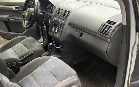 Volkswagen Touran III, 2013 год, 1 250 000 рублей, 16 фотография