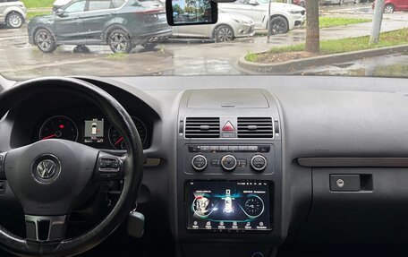 Volkswagen Touran III, 2013 год, 1 250 000 рублей, 21 фотография