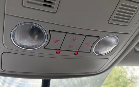 Volkswagen Touran III, 2013 год, 1 250 000 рублей, 32 фотография