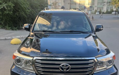 Toyota Land Cruiser 200, 2012 год, 3 900 000 рублей, 3 фотография
