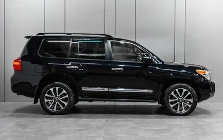 Toyota Land Cruiser 200, 2012 год, 3 900 000 рублей, 8 фотография