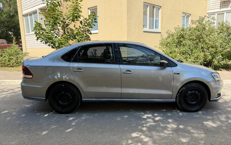 Volkswagen Polo VI (EU Market), 2016 год, 690 000 рублей, 6 фотография