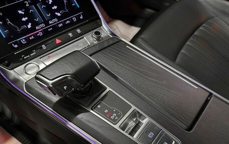Audi A6, 2019 год, 4 077 000 рублей, 28 фотография