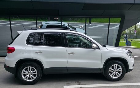Volkswagen Tiguan I, 2014 год, 1 850 000 рублей, 4 фотография