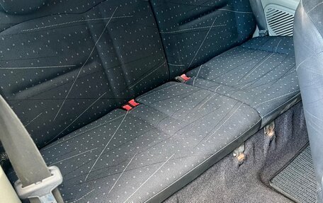 Renault Clio III, 2001 год, 280 000 рублей, 10 фотография