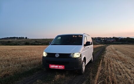 Volkswagen Caravelle T5, 2012 год, 1 800 000 рублей, 5 фотография