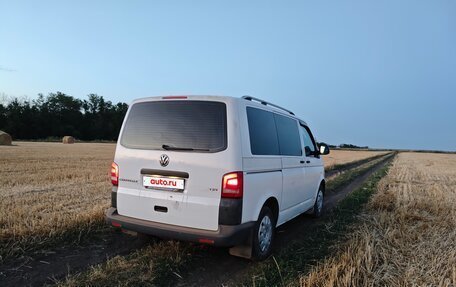 Volkswagen Caravelle T5, 2012 год, 1 800 000 рублей, 11 фотография