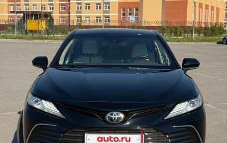 Toyota Camry, 2021 год, 3 699 999 рублей, 13 фотография