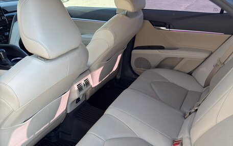 Toyota Camry, 2021 год, 3 699 999 рублей, 17 фотография