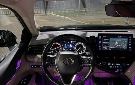 Toyota Camry, 2021 год, 3 699 999 рублей, 22 фотография