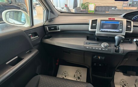Honda Freed I, 2012 год, 1 379 000 рублей, 14 фотография