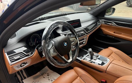 BMW 7 серия, 2017 год, 4 800 000 рублей, 13 фотография